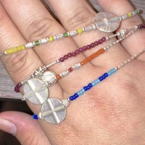 4 pack different colored bracelets